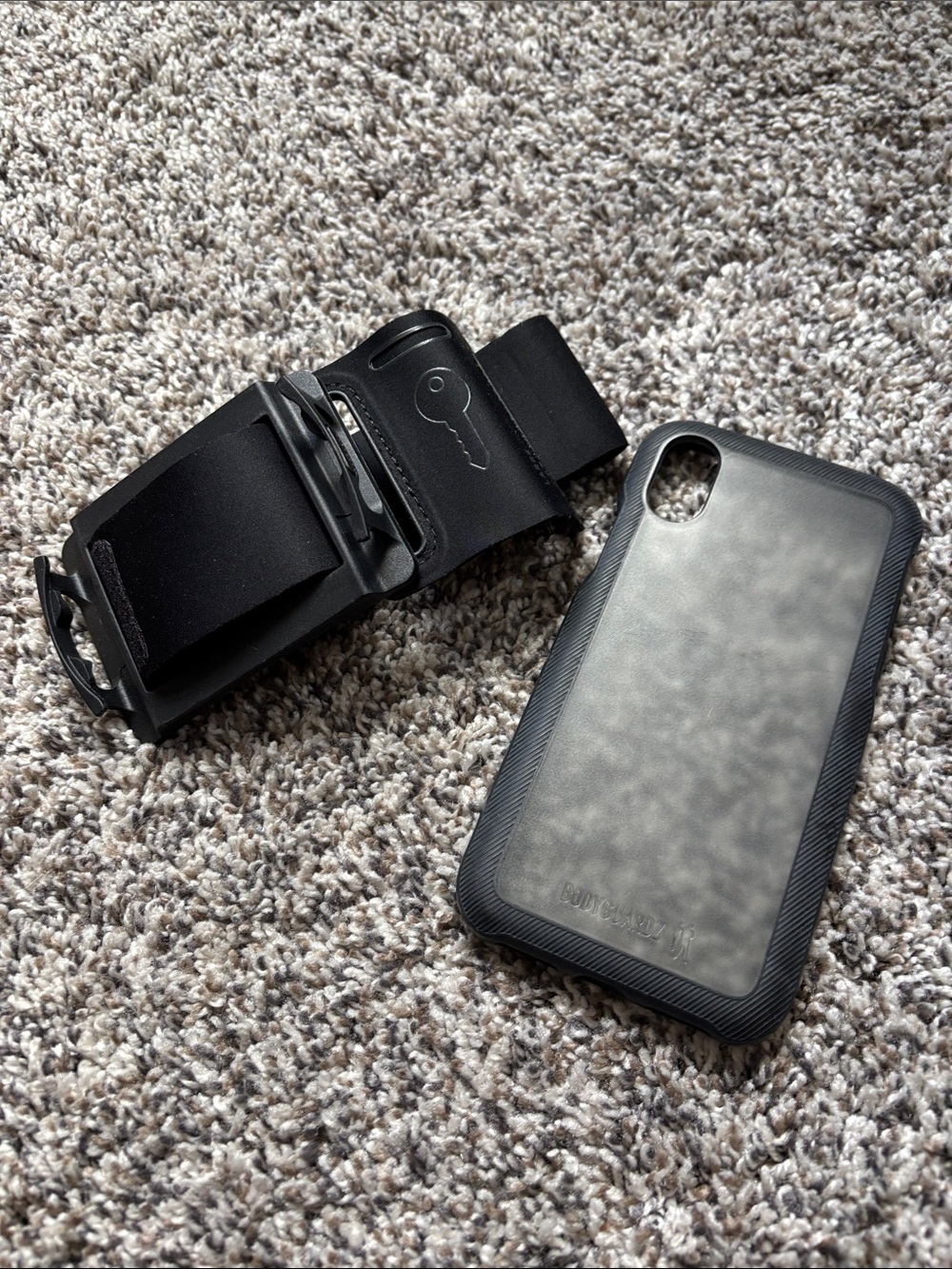BodyGuardz Trainr Pro case for the iPhone X/XS detachable armband with keyholder
